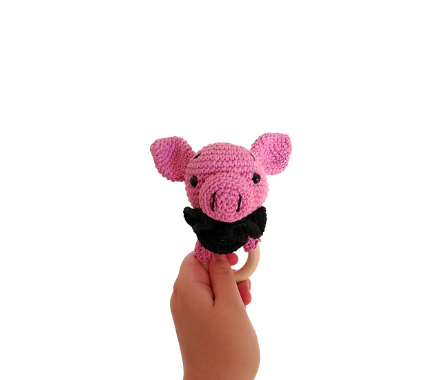 PIG teether rattle