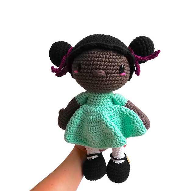 EVY the amigurumi doll