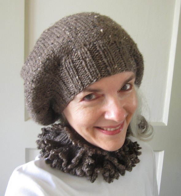 Ruffled Neckwarmer