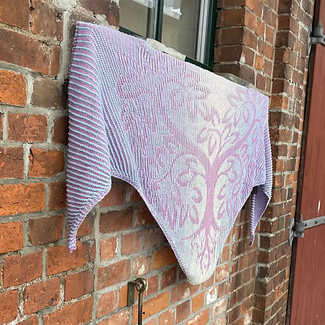 Illusion Shawl Liebesbaum