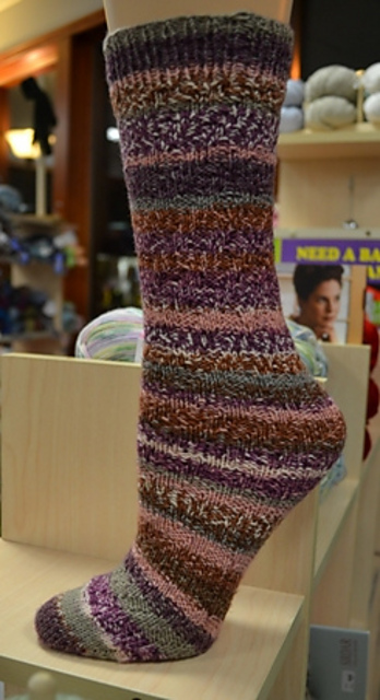 Ravelry: Test Tube Sock- Fingering Weight pattern by Naomi Herzfeld