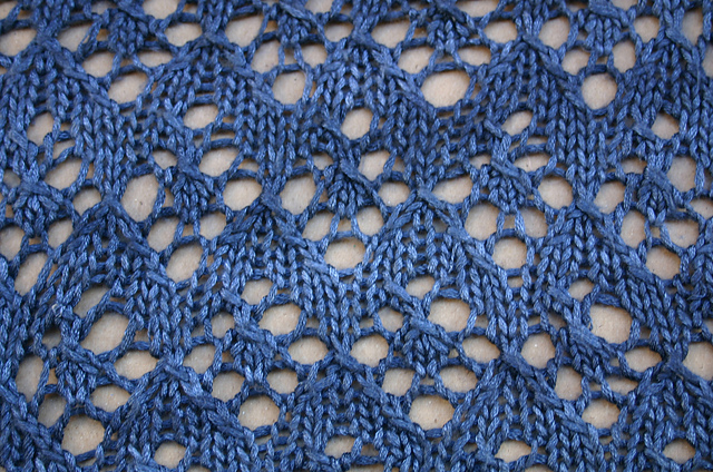 Black Diamond Cowl