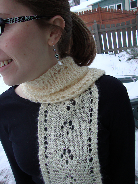 Kid Merino Cat's Paw Lace Scarf