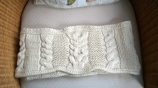 Sellin Cabled Cowl