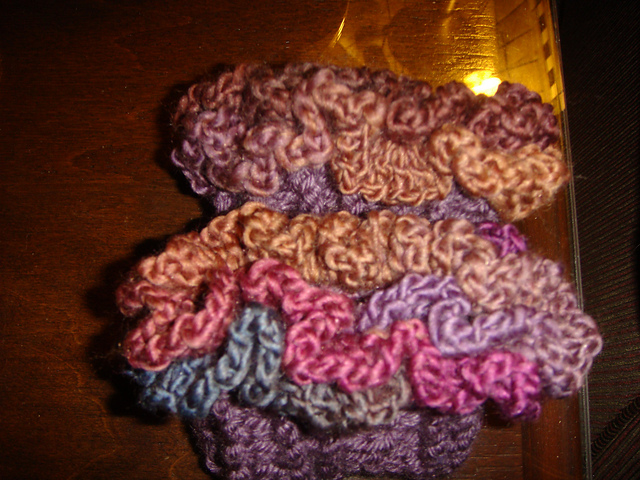 Suzie's One Ball Ruffled Wrist Cozies