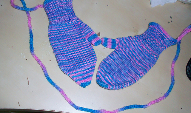 Tip-to-Top Mittens