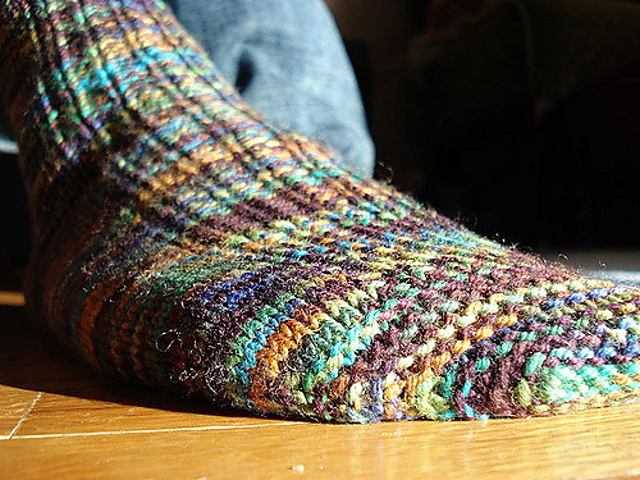 Ravelry: garter toes pattern by Karen Harper