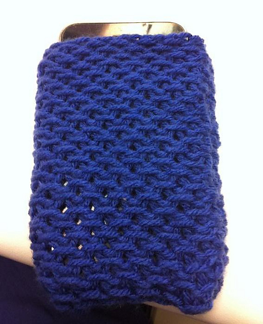 Easy dot-dash IPhone Cover