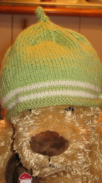 Cardigan with raglan sleeves, Hat and Booties in 2 row, 2 colour stripes - Design 3