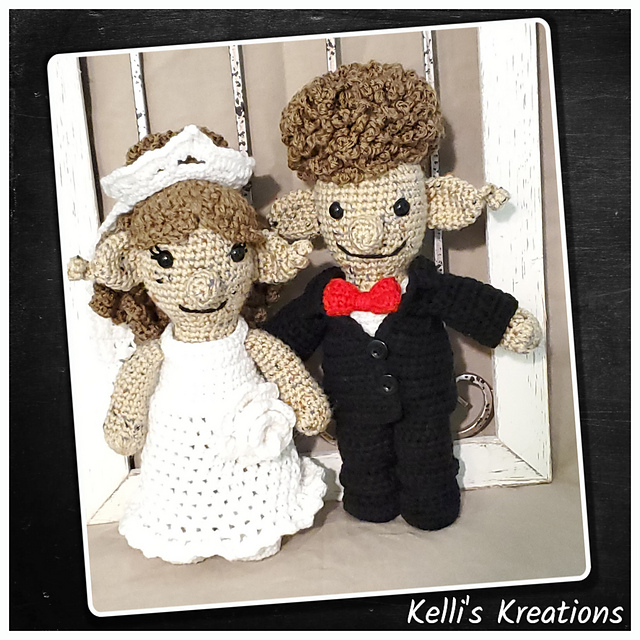 Stanley & Stella's Wedding Attire