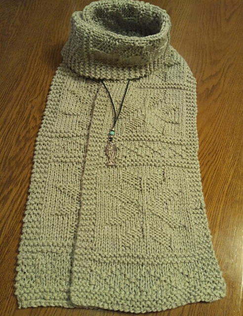Snowflake muffler 雪柄のマフラー