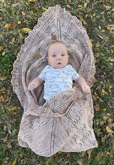 Madhiya Shawl (square version)