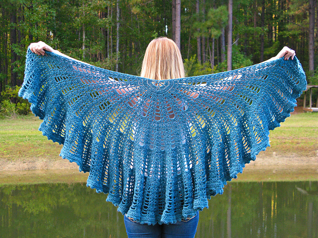 Southern Kisses Shawl