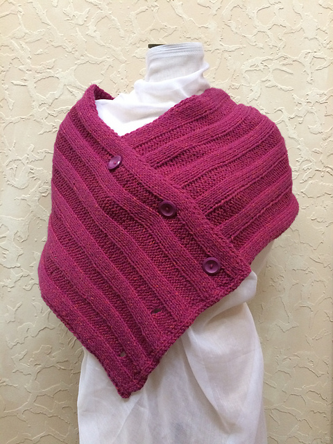 F409 Taria Tweed Long Buttoned Cowl
