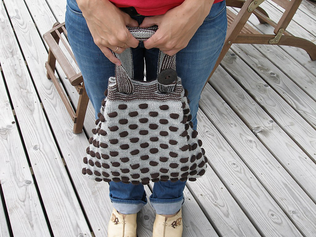 Bobble yarn bag