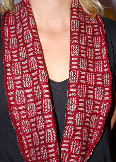 Woven basket cowl
