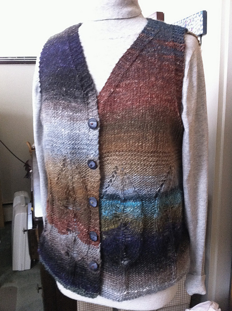 Y866 Ladies Waistcoat