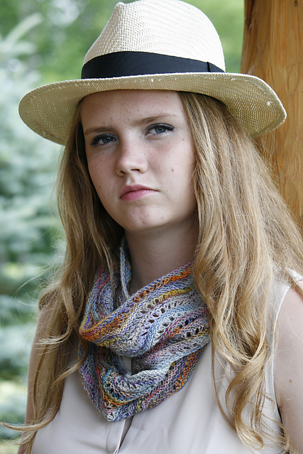 Feather and Fan Cowl