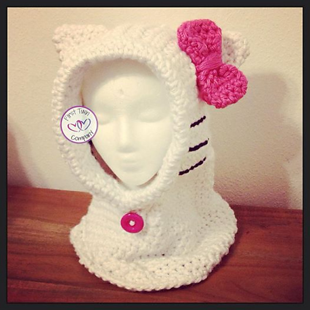 Hello Kitty Hooded Cowl