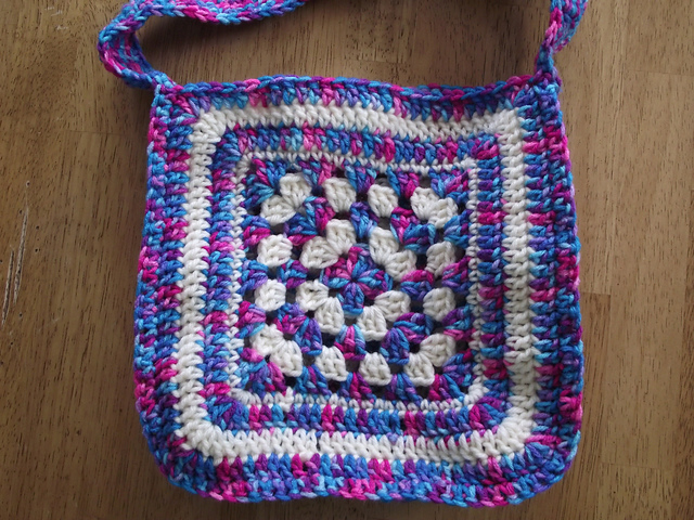 Granny Square Purse #P138459