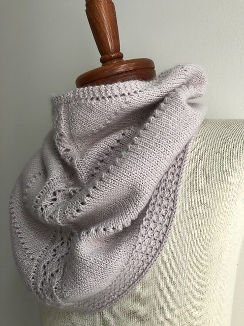 Quietude Cowl