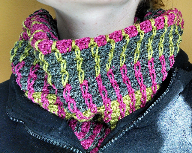 Color Changing Ladder Cowl