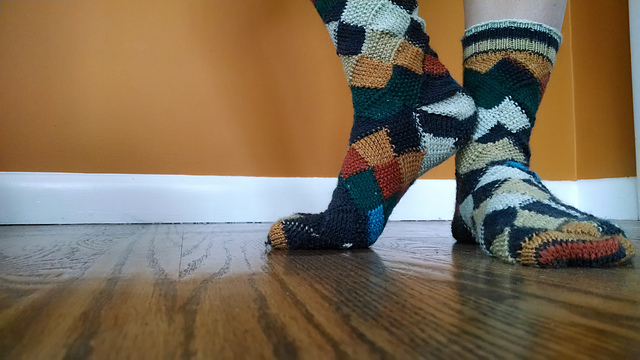 Entrelac Seed Stitch Toe Up Socks