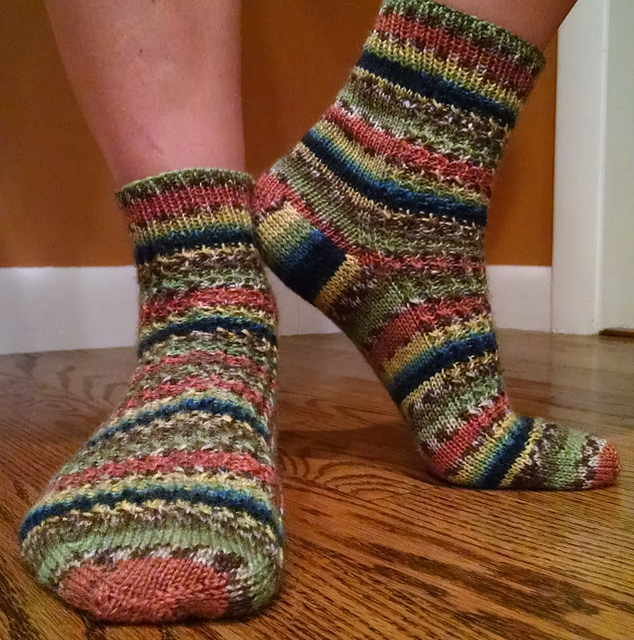 Wavy Cable Rib Toe Up Socks
