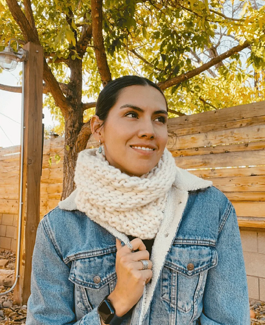 Twisted Seed Stitch Cowl