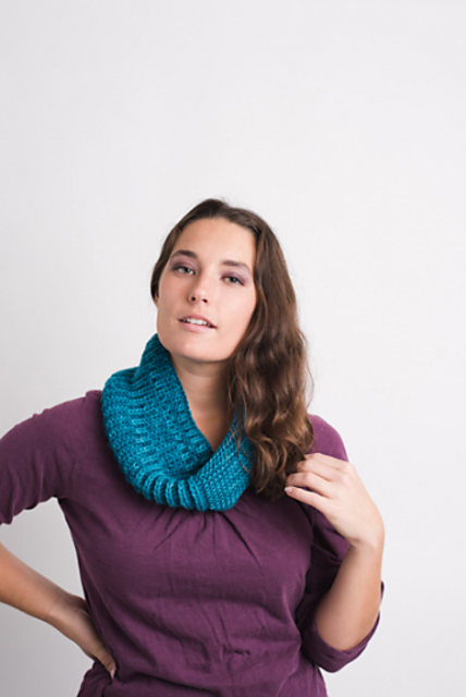 Azora Brioche Garter Cowl