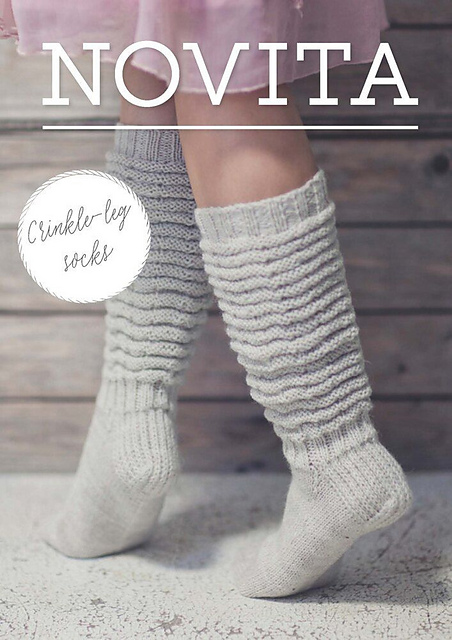 Crinkle Socks in Novita Nalle