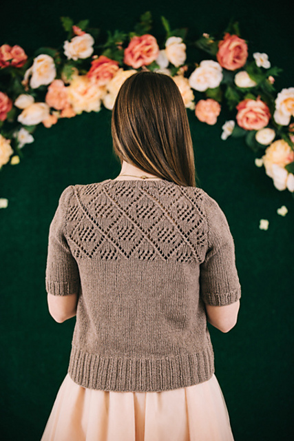 Romantic Vineyard Top
