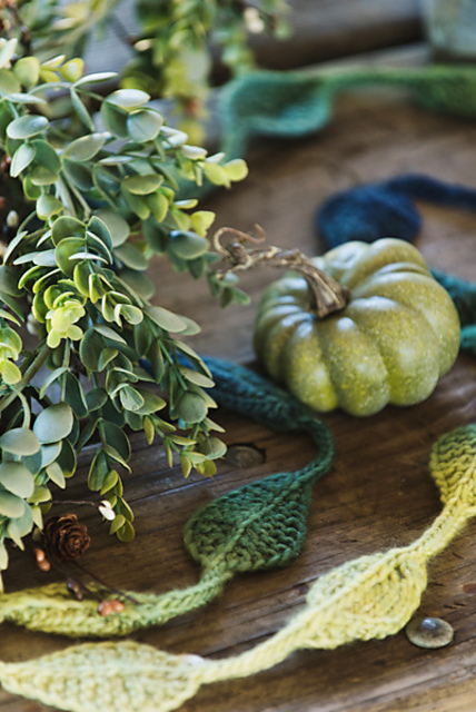 Turning New Leaves Garland