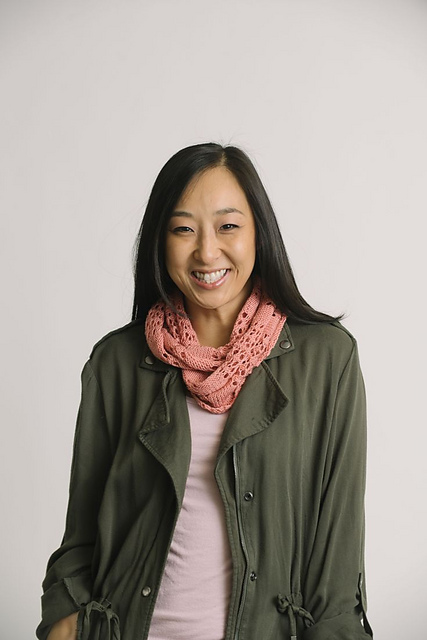 Loren Lace Cowl