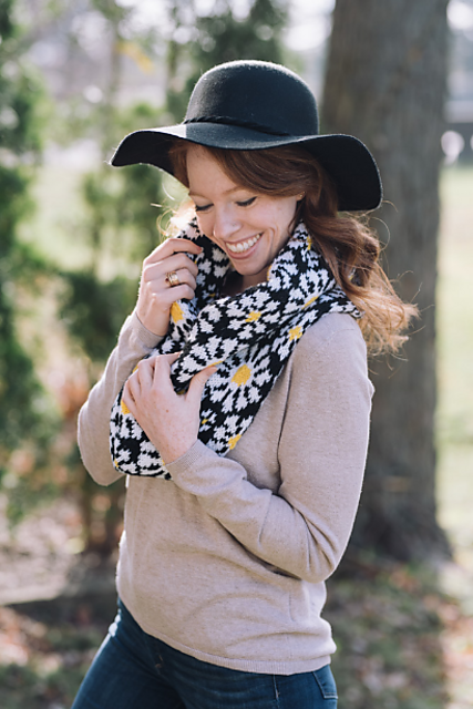 Daisy Chain Cowl