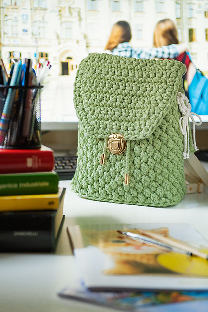 Crochet cotton cord backpack "Pastel"