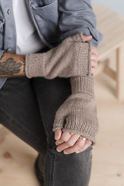Viby - fingerless mittens