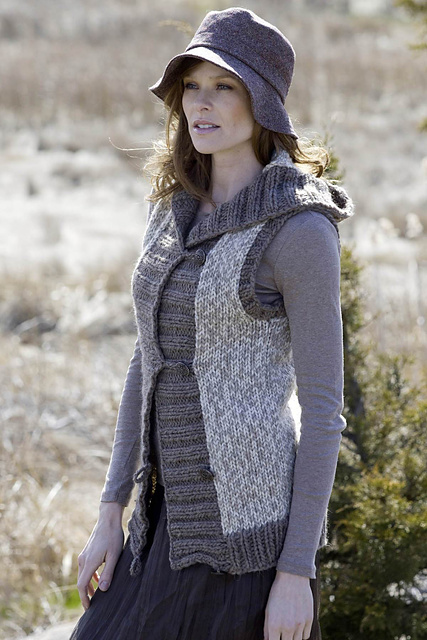 Antelope Hooded Vest