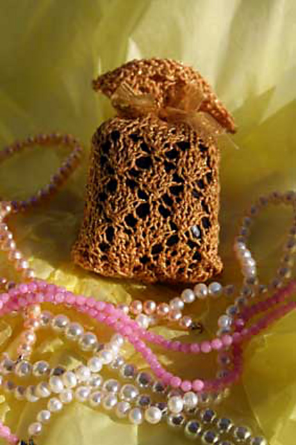 Lacy Jewelry Gift Bag