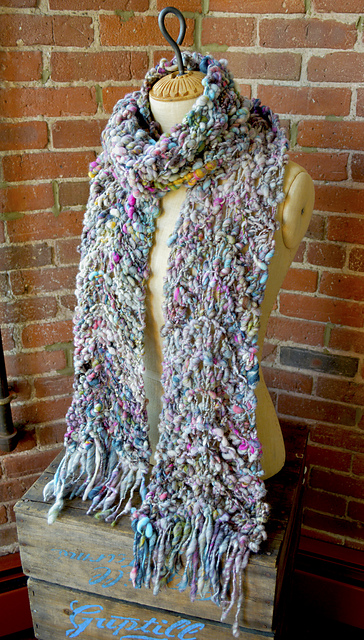 Wavy Feather Scarf