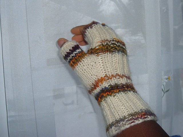 Viola Fingerless Glove