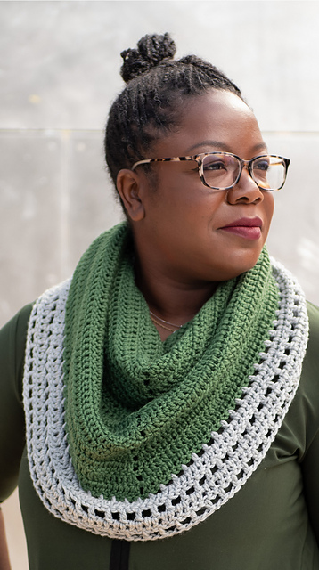 Dublin and Dove Shawl