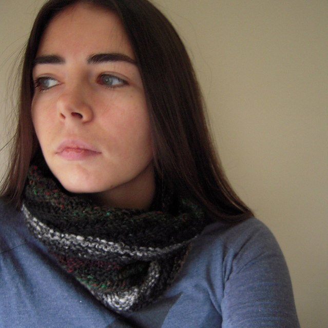 Ziggedy Zag Cowl
