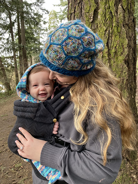 Honeycomb Coral Hat
