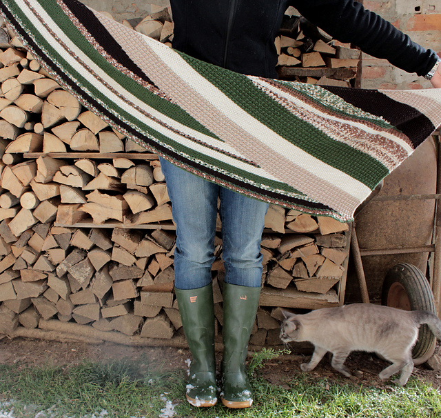 Earth shawl