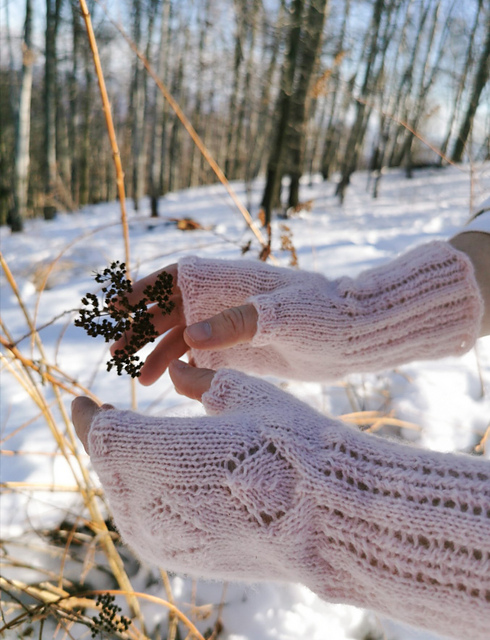 Winter Leaves mittens