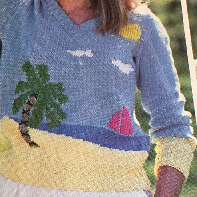 Scenic pullover