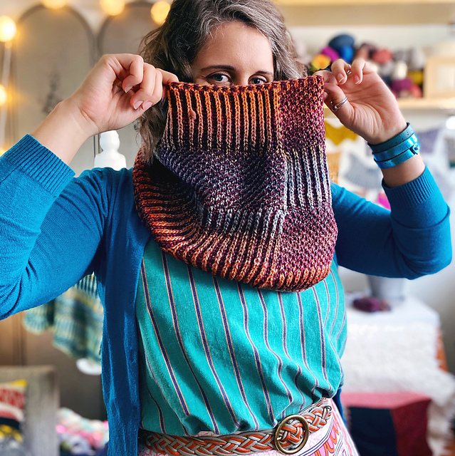 Truly Textural Cowl