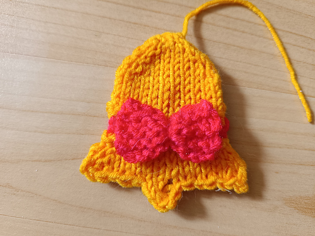Charmed Bell (Knit)
