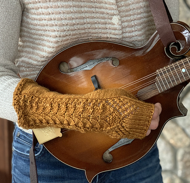 Dorian Fingerless Mitts